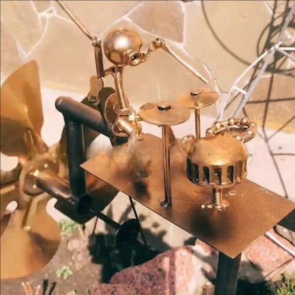 🔥Last Day 57% OFF🥁Handmade Metal Rock Band Windmill🎁(Includes a 70cm bracket)