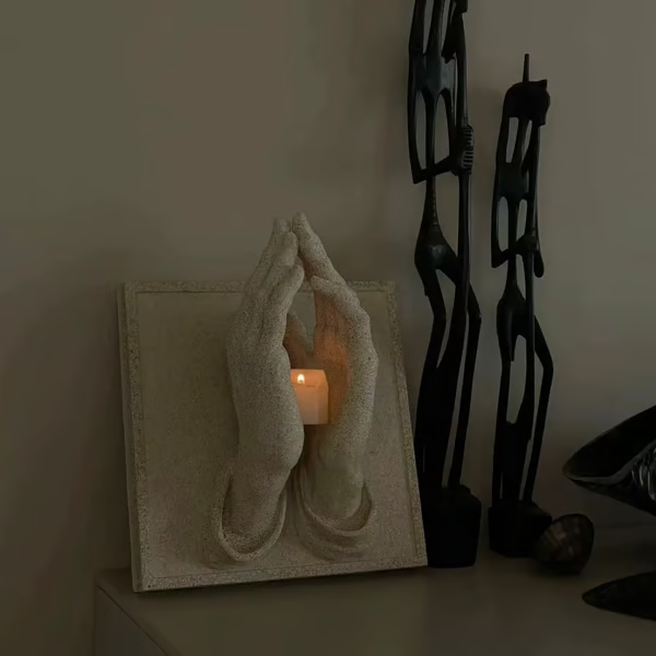 🔥Only 28 Left -✝️🙏Praying Hands--A Perfect Blend of Warmth and Wishes💖(✨Same as in the video)