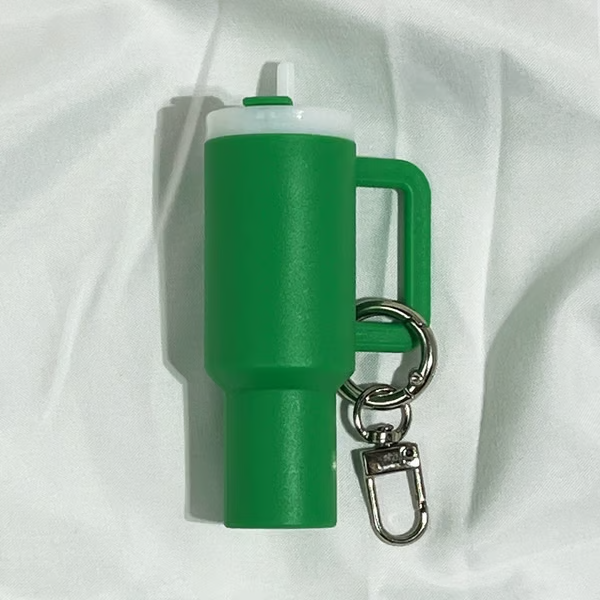 🔥CHRISTMAS HOT SALE🔥Cute Mini Tumbler Ornament Keychain 💸